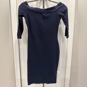 🌸Dress Size M Stretchy off the shoulder 🌸